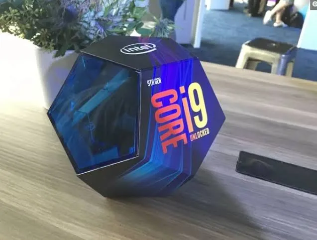 Foto Intel Core i9-9900K