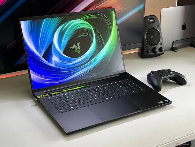 Foto Razer Razer Blade 18 (2025)